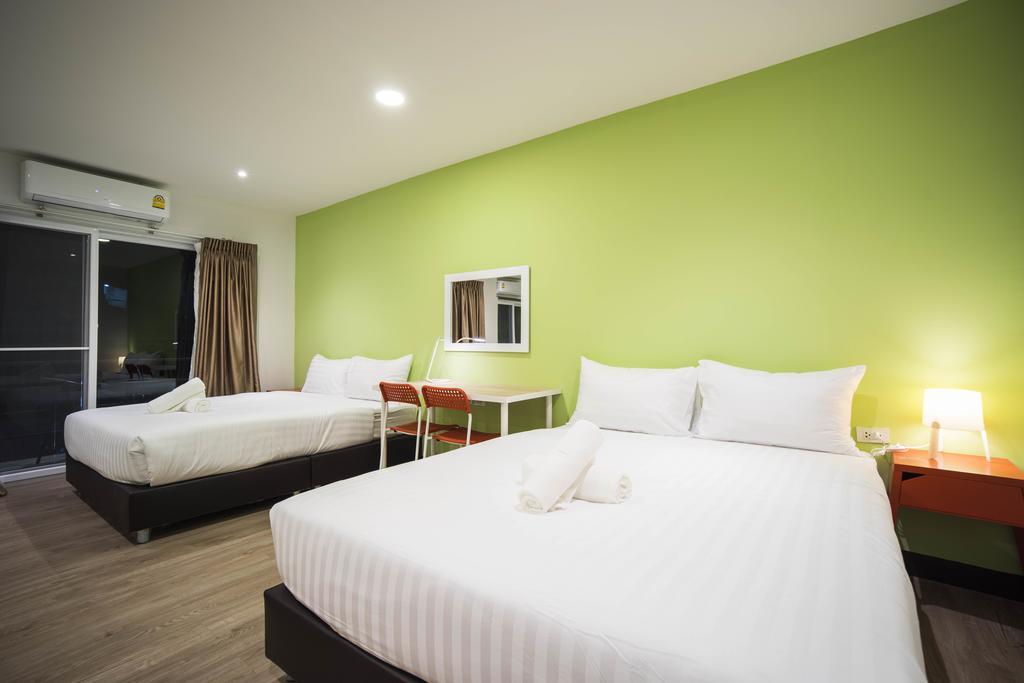 The M Pool Villas Bangkok - Bts Ekkamai Exterior photo